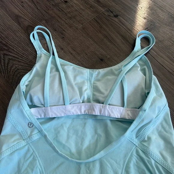 Lululemon Ignite Tank size 10 - Picture 5 of 6